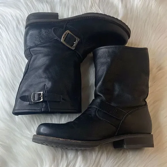 Frye Womens Veronica Short Bootie
Boots Black Leather Slouchy Moto
Ankle Boots S - Picture 13 of 16
